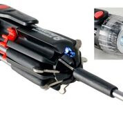 8 in 1 Multi-Tool Flashlight - Screwdrivers, LED, Clip